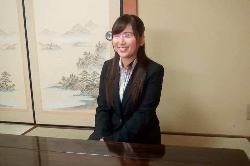 心優しい巨乳の新任教師限定!修学旅行中の男湯で教え子の男子○生たちのチ○ポの悩みを大きなおっぱいと手コキとフェラで解消してくれませんか!?初めて見た先生の裸に勃起が収まらない童貞生徒を優しく筆おろし!禁断の中出し連続射精SEX!! ももこ