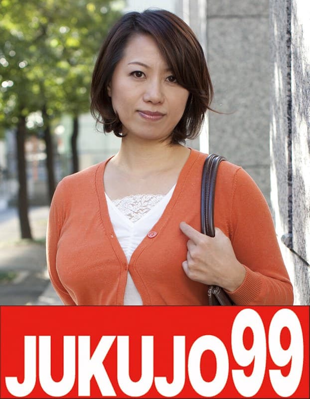 初めてのAV出演!覚悟を決めて脱いでくれました! 銀行員妻43歳 カメラ前の初フェラ編