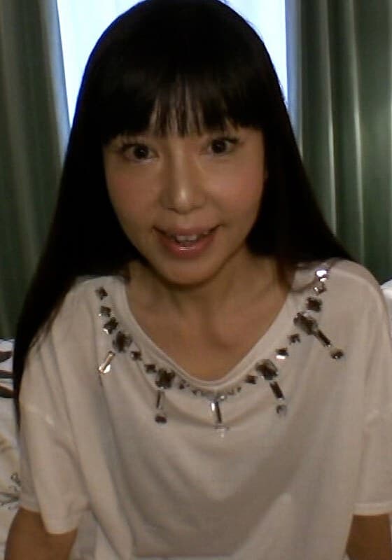 欲求不満の熟女さんが幸福感と無上の快感を求めてAV出演!「いくつになっても私はオンナです」 (M558G-03)
