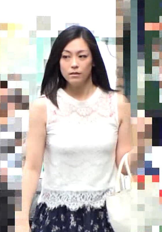 既婚者対象でアンケートと不倫SEXをお願い!言葉では拒みながらもカラダは敏感に反応!快楽堕ちした奥様に絶頂生中出しSEX!