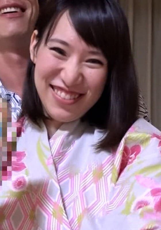 主婦モデルの奥さんを騙して露天風呂撮影&宴会ハメ撮りSEX!