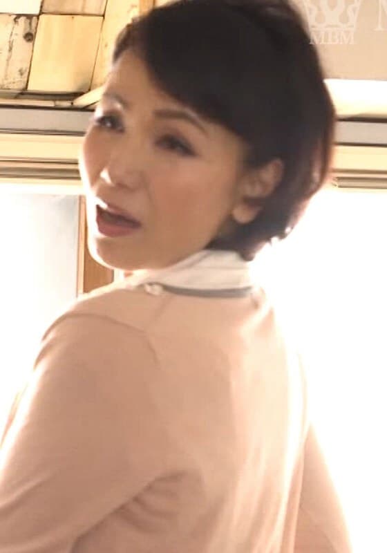旦那の借金の返済を迫られ…火照ったカラダは旦那の帰りを待てずに借金取りの男に快楽堕ち!