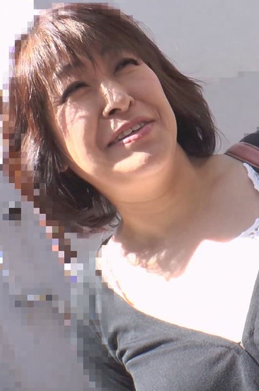 電マで悶絶!巨乳とお腹を揺らして絶叫&絶頂