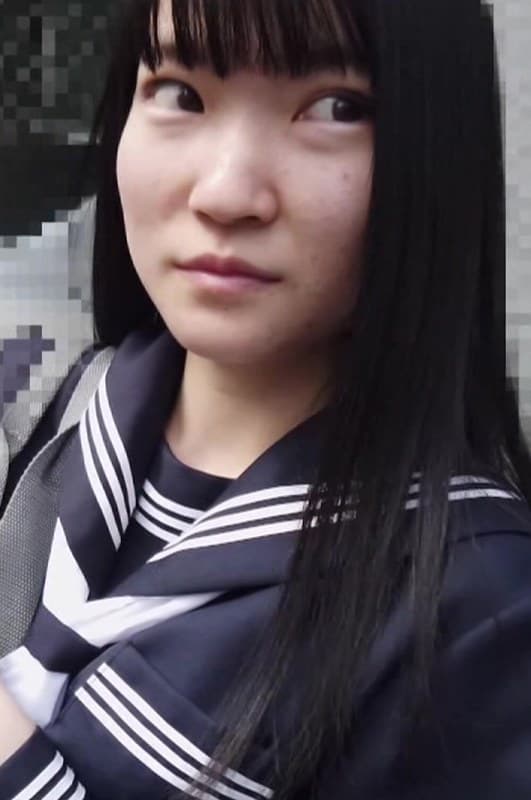 男を知らなそうなセーラー服女子とホテルで一発!