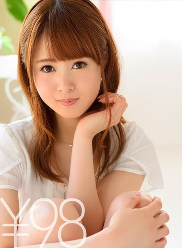 【特価】萌え系声優ましろちゃんの萌えセックス。チ○ポ挿入で萌え声炸裂。弱点ポイント突かれて「恥ずかしいけど出ちゃうのぉ」という大絶叫!気持ち良くて締まるマ○コ、結合部アップ騎乗位からバックへ。正常位で「お顔に出してぇ」絶叫萌えボイスで言われお顔に発射!
